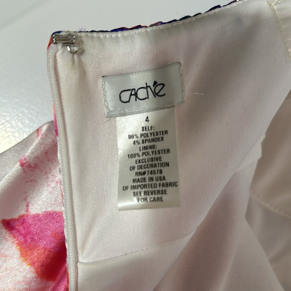 Cache gown - Picture 7 of 8
